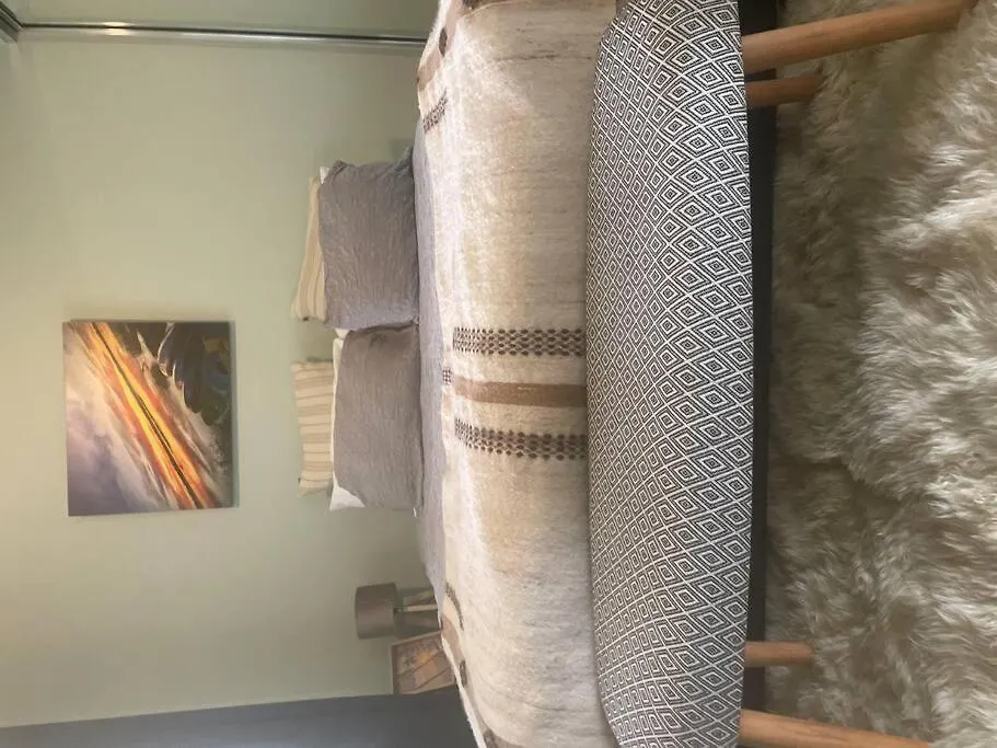 Two Bedroom Apartment High Point Of Any Stay In The City تاونسفيل